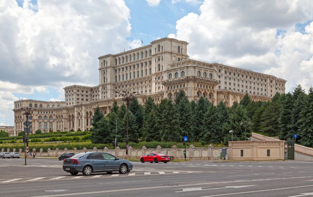 închirieri auto București